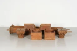 Pamono Antique Corinthian Columns, 1700s, Set of 2><noscript><img width=