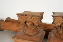 Pamono Antique Corinthian Columns, 1700s, Set of 2><noscript><img width=