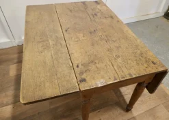 Pamono Antique Drop Leaf Cottage Dining Table in Pine><noscript><img width=