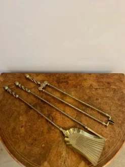 Sale Pamono Antique Edwardian Brass Fire Irons, 1900s, Set of 3