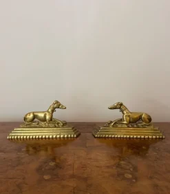 Pamono Antique Edwardian Brass Greyhound Fire Dogs, 1900, Set of 2> Fireplaces And Mantels