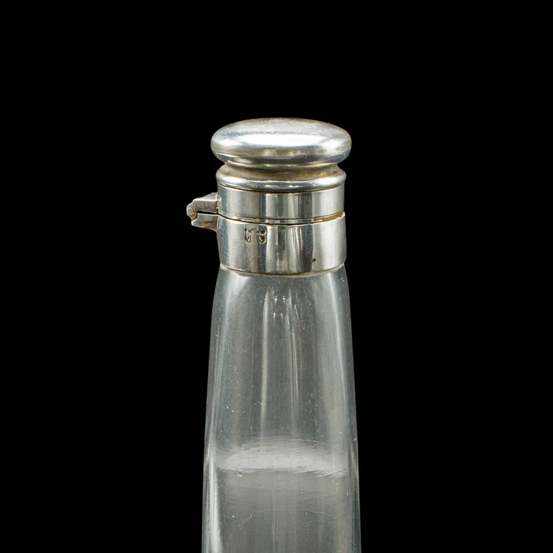Pamono Antique Edwardian English Glass Explorers Saddle Flask and Leather Case, 1910s, Set of 2> Bottles, Carafes & Jugs