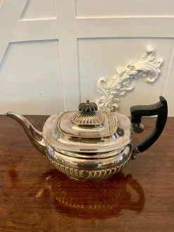 Pamono Antique Edwardian Quality Silver Plated Tea Set, 1900s, Set of 3> Coffee & Tea Service
