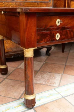 Pamono Antique Empire Desk in Mahogany Feather with Gilt Bronze Elements, France, Early 19th Century> Desks