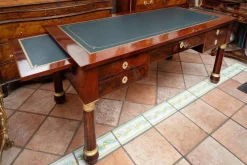 Pamono Antique Empire Desk in Mahogany Feather with Gilt Bronze Elements, France, Early 19th Century><noscript><img width=