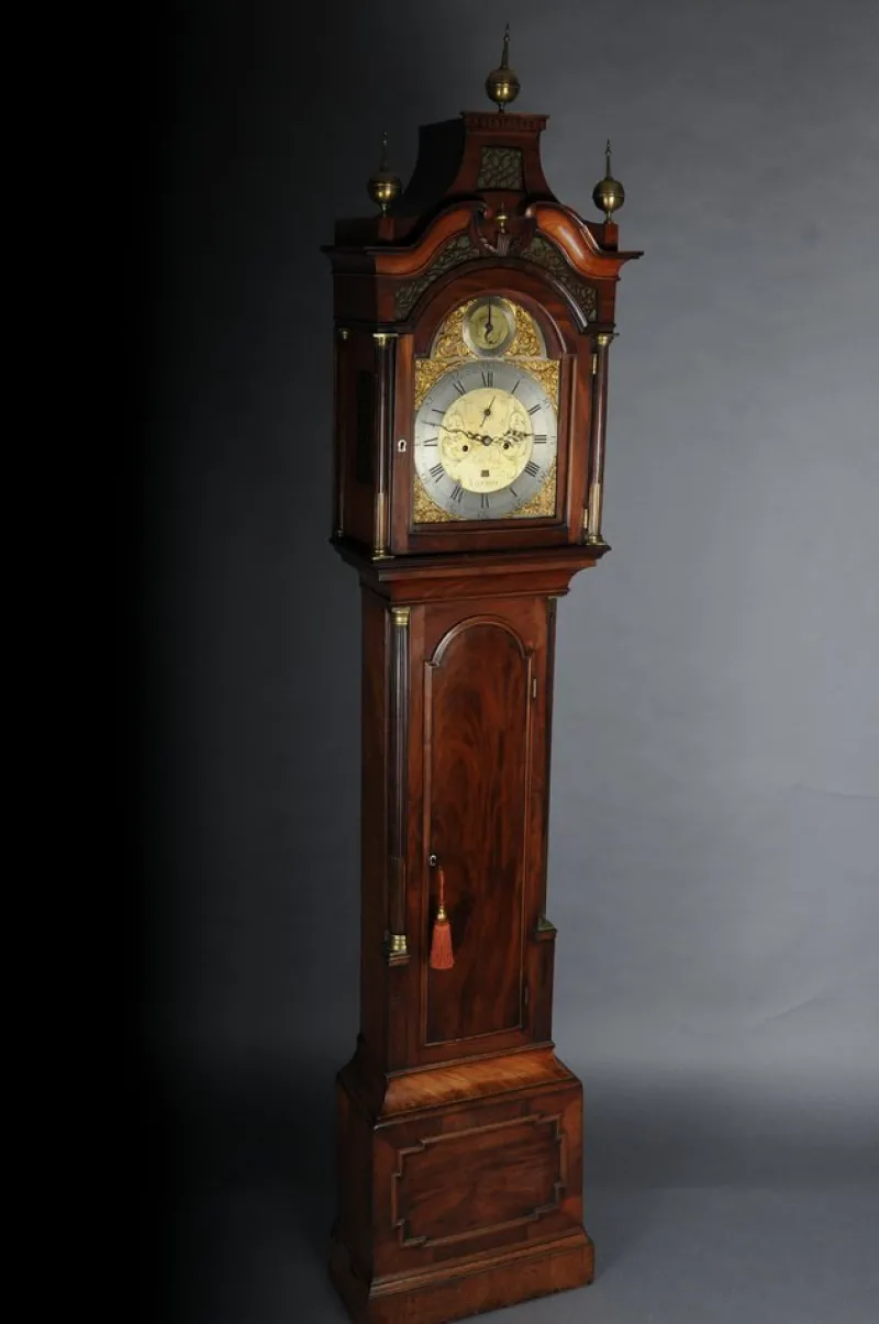 Hot Pamono Antique English Grandfather Clock in Mahogany, 18th Century