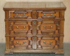 Sale Pamono Antique English Oak Chest of Drawers, 1680