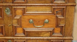 Sale Pamono Antique English Oak Chest of Drawers, 1680