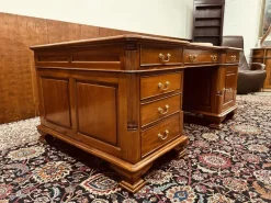 Best Pamono Antique English Partner Desk