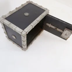 Pamono Antique Fireproof Cast Iron Safe><noscript><img width=