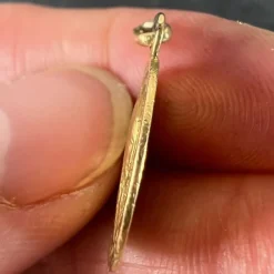 Pamono Antique French 18 Karat Yellow Gold Virgin Mary Medal Pendant><noscript><img width=