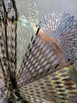 Pamono Antique French Brass Peacock Tail Pare-Feu / Fireplace Screen, 1800s><noscript><img width=