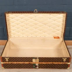 Pamono Antique French Cabin Trunk in Louis Vuitton, 1910><noscript><img width=