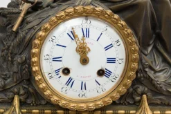 Pamono Antique French Clock in Bronze and Marble, 19th Century> Clocks