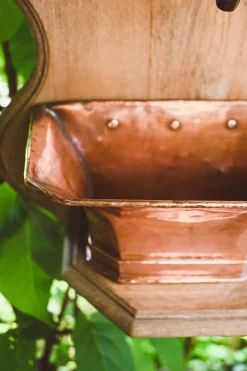 Pamono Antique French Copper and Brass Garden Sink with Wooden Base> Garden Accessories