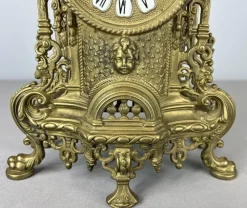 Pamono Antique French Gilt Bronze Mantel Clock><noscript><img width=