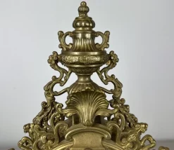 Pamono Antique French Gilt Bronze Mantel Clock><noscript><img width=