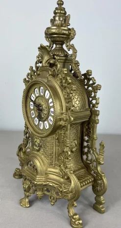 Pamono Antique French Gilt Bronze Mantel Clock><noscript><img width=
