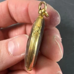 Best Pamono Antique French 18k Yellow Gold Faceted Glass Photo Pendant Locket, 1890s