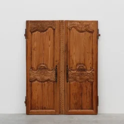 Pamono Antique French Provincial Hand-Carved Doors, 1880s, Set of 2> Architectural Elements