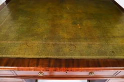 New Pamono Antique George III Flame Mahogany Partner's Pedestal Desk, 1790s