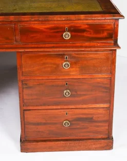 New Pamono Antique George III Flame Mahogany Partner's Pedestal Desk, 1790s