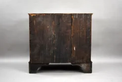 Pamono Antique Georgian Burr Walnut Chest of Drawers, 1730
