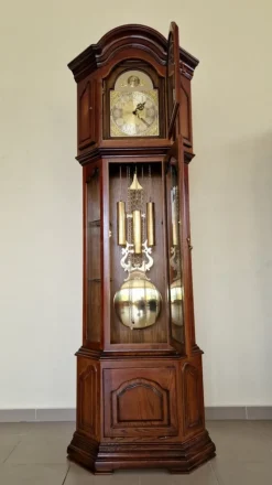 Pamono Antique Germa Table Clock withn Tempus Nascendi Tempus Moriendi Engraving> Clocks