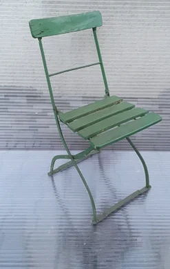 Pamono Antique German Collapsible Beer Garden Chair with Green-Painted Iron Frame, 1920s> Garden Seating