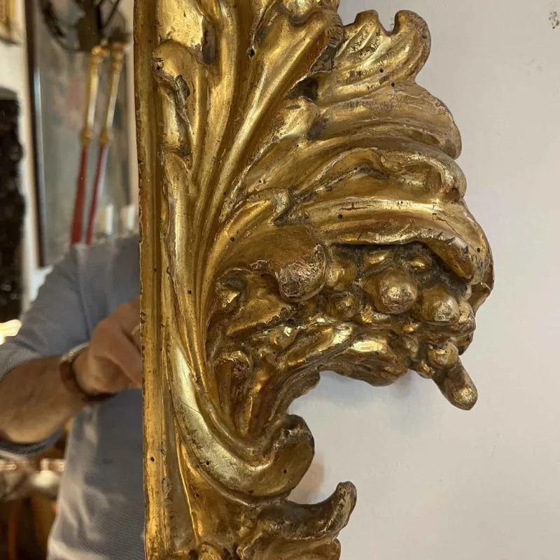 New Pamono Antique Gilded Frame Mirror, 1700s