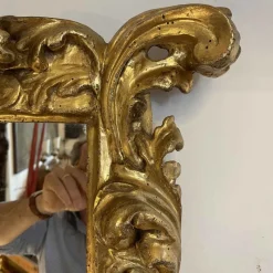 New Pamono Antique Gilded Frame Mirror, 1700s