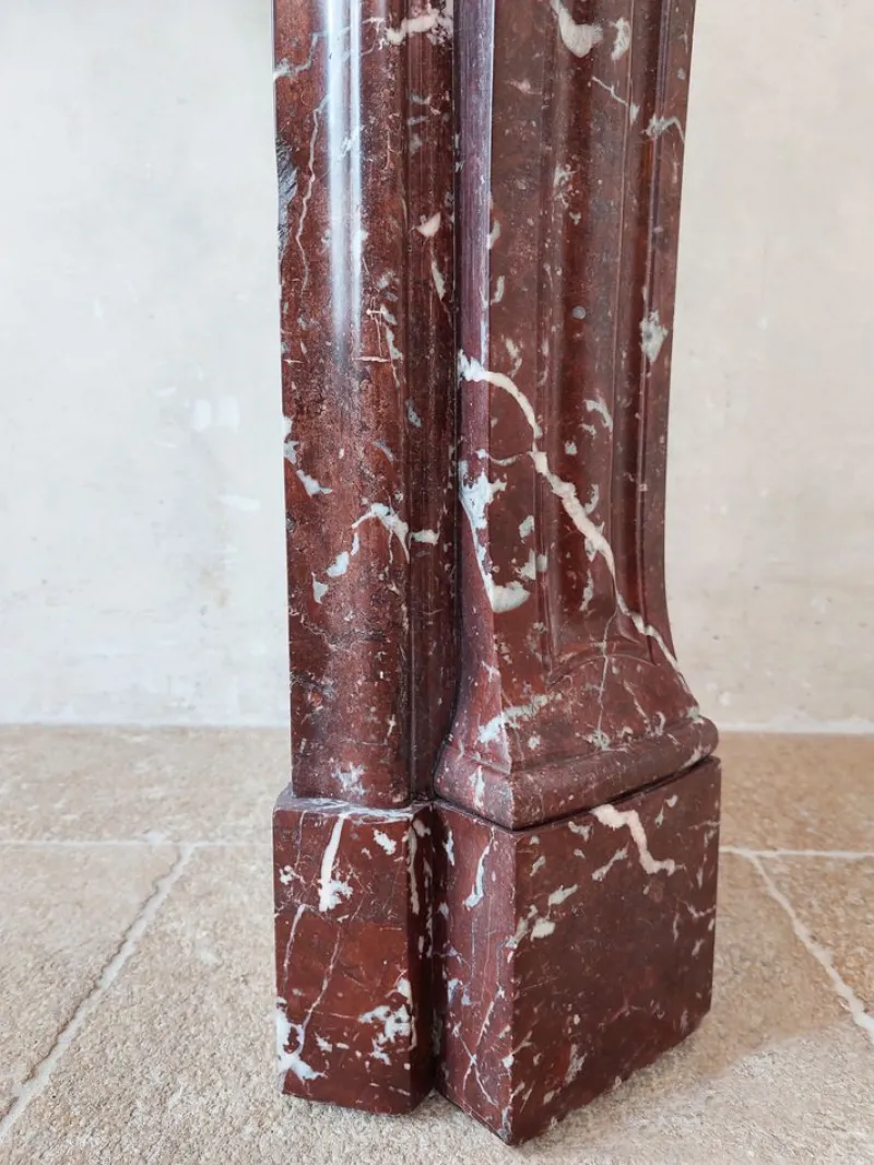 Pamono Antique Hand-Carved Trois Coquilles Mantelpiece in Red Marble> Fireplaces And Mantels