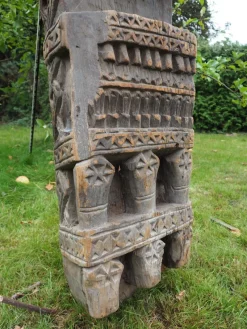 Clearance Pamono Antique Hand-Carved Wooden Pillar Column, Nuristan, Afghanistan, 1890s