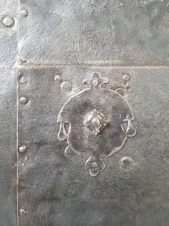 Outlet Pamono Antique Industrial Iron Door, 18th Century