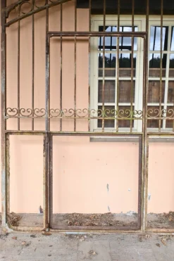 Hot Pamono Antique Iron Property Gate