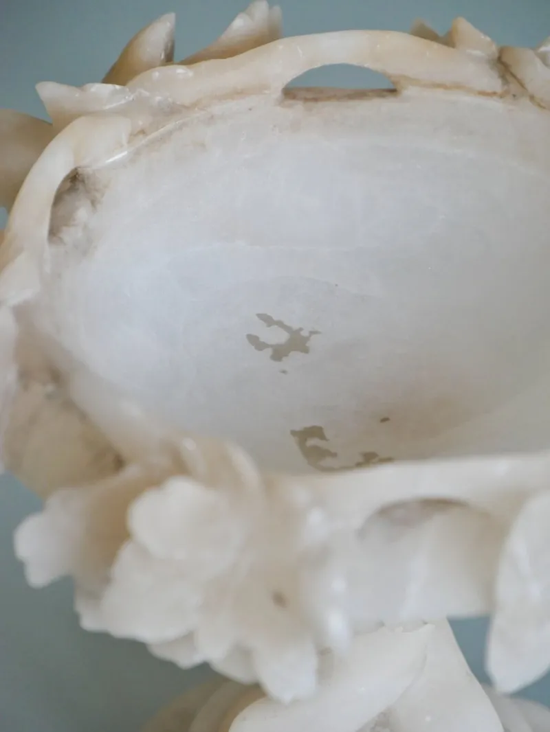 Pamono Antique Italian Alabaster Centerpiece, 1890s> Dinnerware Accessories