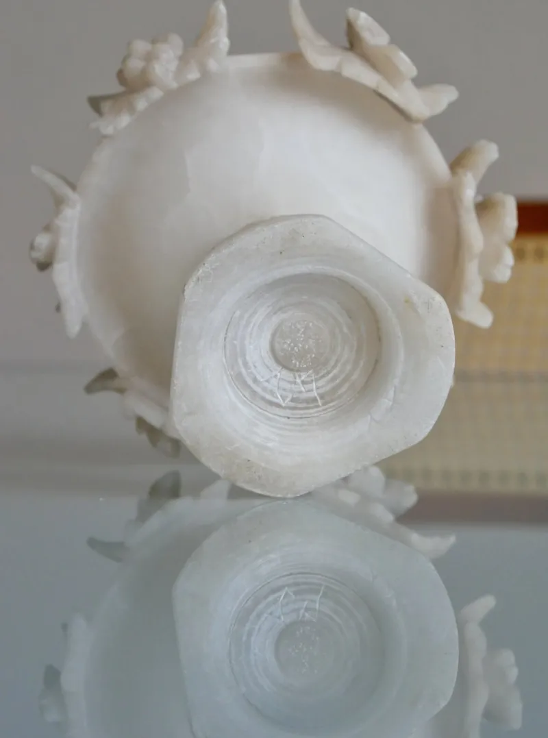 Pamono Antique Italian Alabaster Centerpiece, 1890s> Dinnerware Accessories