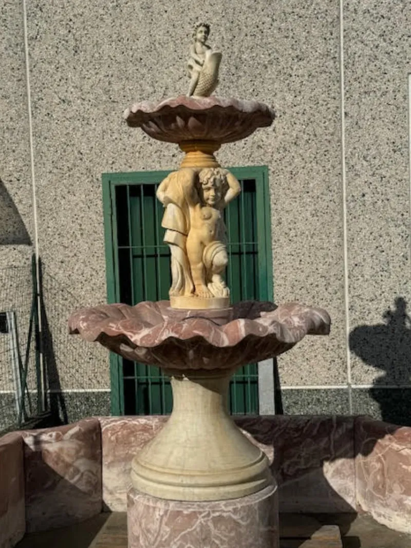Pamono Antique Italian Hand-Carved Marble Fountain with Classic Shaped Basin> Garden Accessories