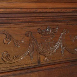New Pamono Antique Italian Renaissance Hand Carved and Turned Walnut Fireplace or Console Mirror from Ballario