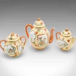 Pamono Antique Japanese Geisha Tea Set in Ceramic, 1920s, Set of 11> Coffee & Tea Service
