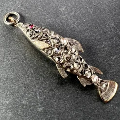 Pamono Antique 18k Rose Gold Silver Ruby Diamond Fish Charm Pendant, 1890s><noscript><img width=