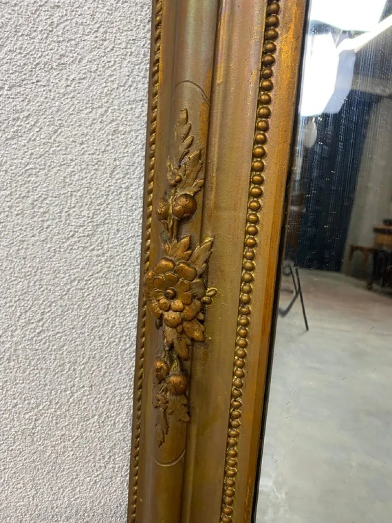 Hot Pamono Antique Mirror in Wooden Frame, 1890