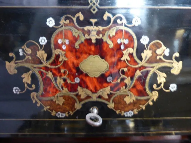 Pamono Antique Napoleon III Marquetry Liquor Cellar Set> Dinnerware Accessories