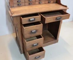 Pamono Antique Oak Old Checkout Counter><noscript><img width=