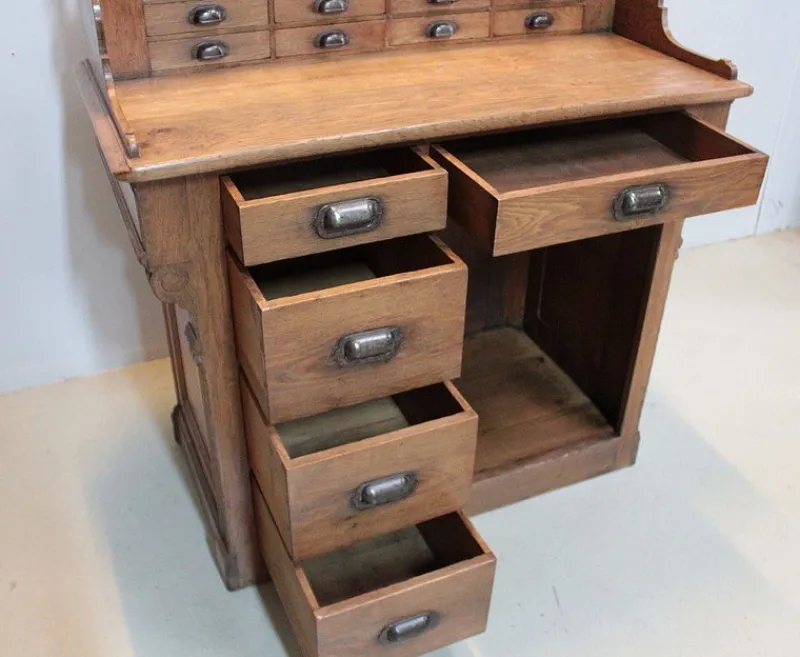 Pamono Antique Oak Old Checkout Counter> Worktables & Workbenches