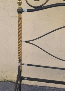 Clearance Pamono Antique Painted Iron Bed