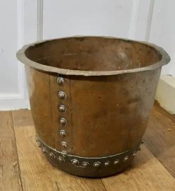 Pamono Antique Riveted Copper Planter, 1890s><noscript><img width=