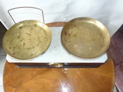 Pamono Antique Scale