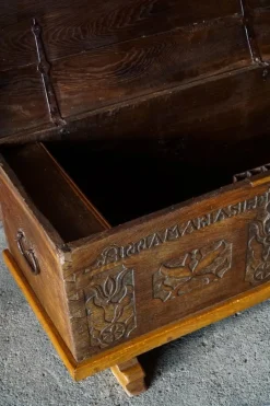 Pamono Antique Scandinavian Folk Art Oak Chest with Carved Panels, 1764><noscript><img width=