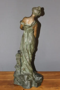 Pamono Antique Sculpture of a Woman by Alfred Jean Foretay> Art Nouveau